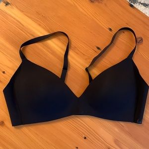 lululemon Bra 38B - Black